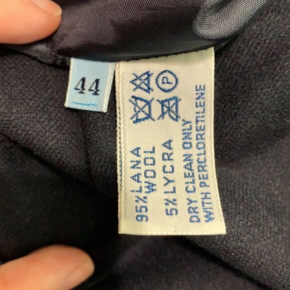 Prada navy pencil skirt - Picture 8 of 8